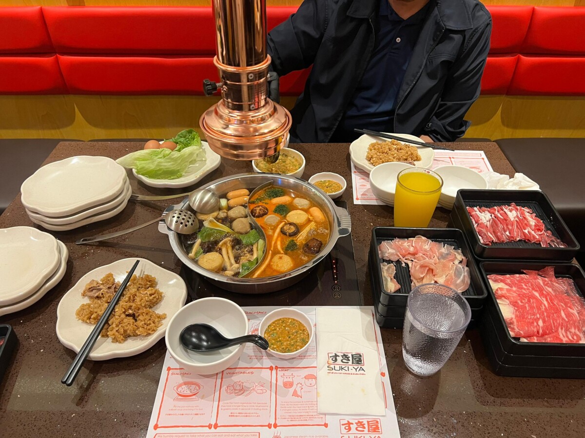 Tetapi jangan risau tiada cara salah atau betul untuk makan Sukiya, paling penting anda enjoy!