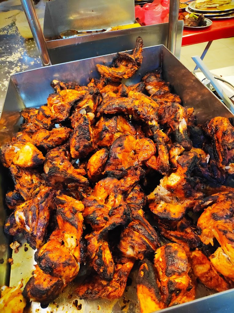 Ayam Tandoori Yang Diperap Dengan Rempah Ratus Dan Yogurt!