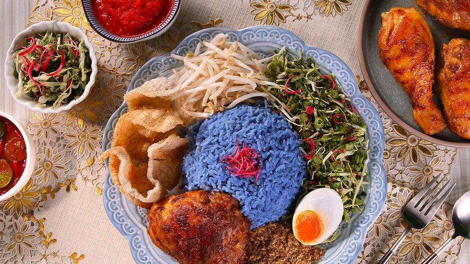 Pastikan Setiap Bahan-Bahan Cukup Untuk Pastikan Nasi Kerabu Lengkap!