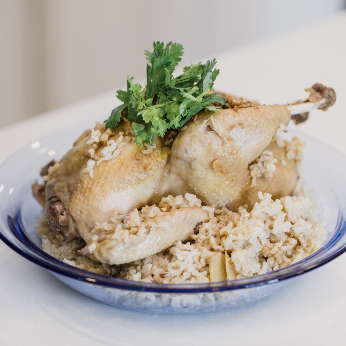 Ayam steamed ni sedap tau sebenarnya. Ada rasa mendalam yang perlu korang cuba