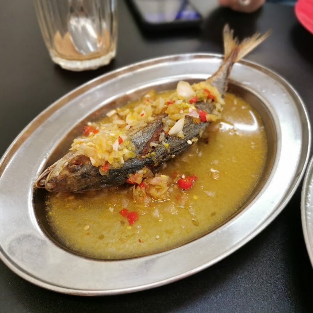 Ini wajib cuba kepada penggemar ikan. 