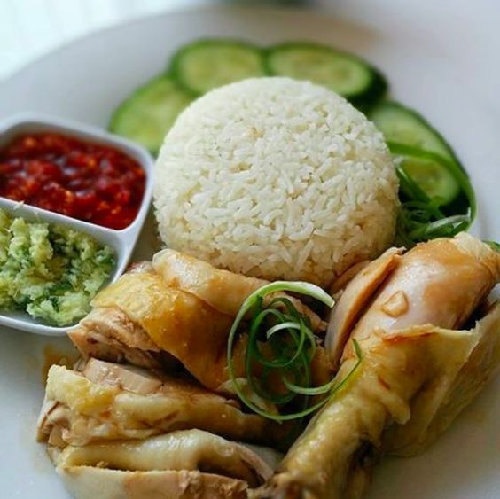 Sepinggan Nasi Ayam sudah cukup untuk mengembirakan hati yang sedih