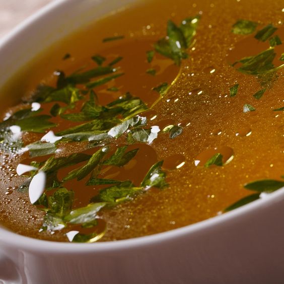 Gunakan stok daging untuk menambah rasa lebih mendalam