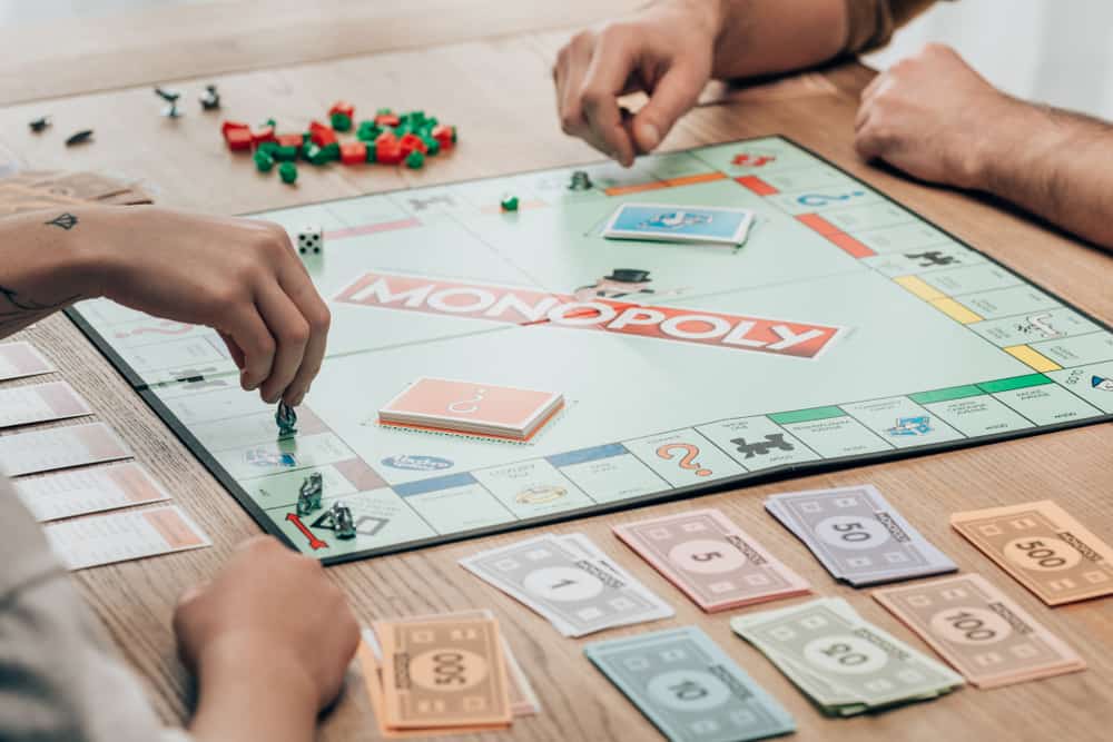 Kadang-kadang main board game dapat memupuk semangat kawan lebih mendalam