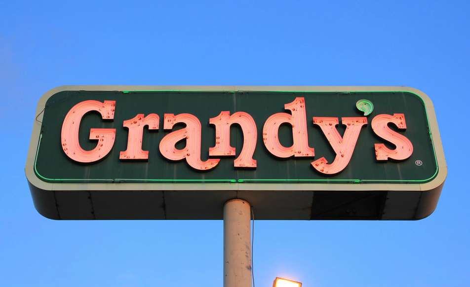 Ini logo Grandy's mungkin ada yang kenal?
