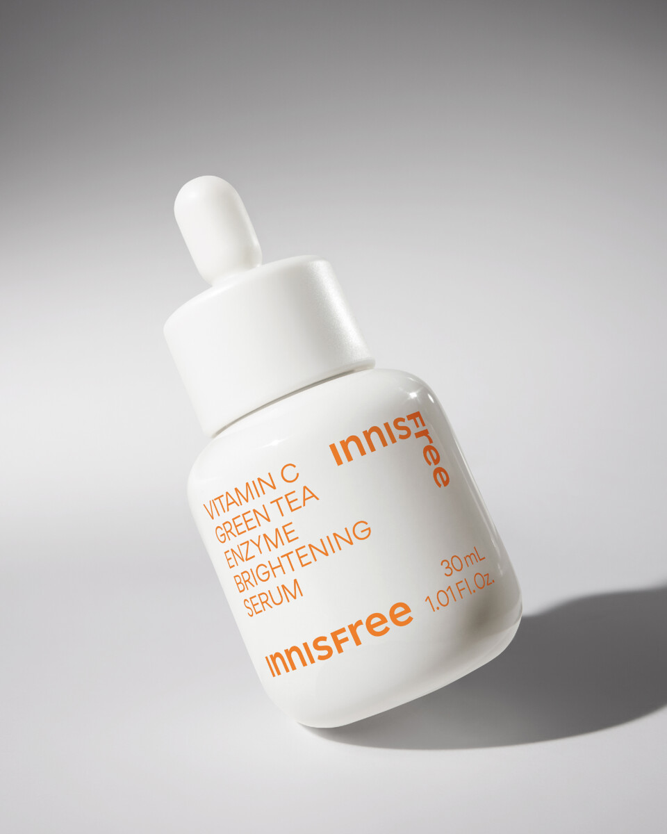 Produk brightening baru daripada INNISFREE merupakan rahsia untuk dapatkan kulit muka bersinar!