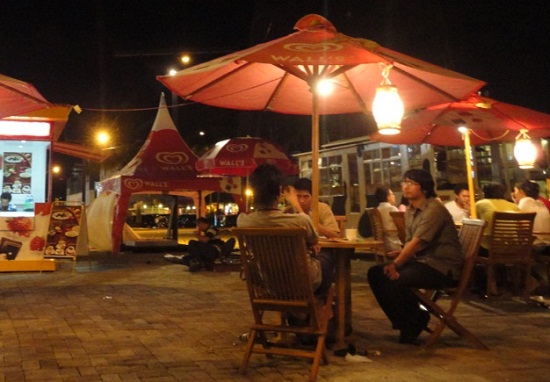 Tekanan Dari Kawan menyebabkan Curang dalam pasangan berlaku