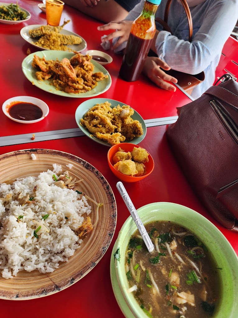 Terliur betul tengok makanan yang dihidangkan
