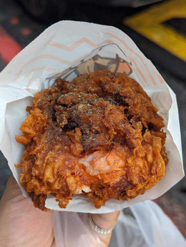 Dapat makan panas-panas memang puas hati!