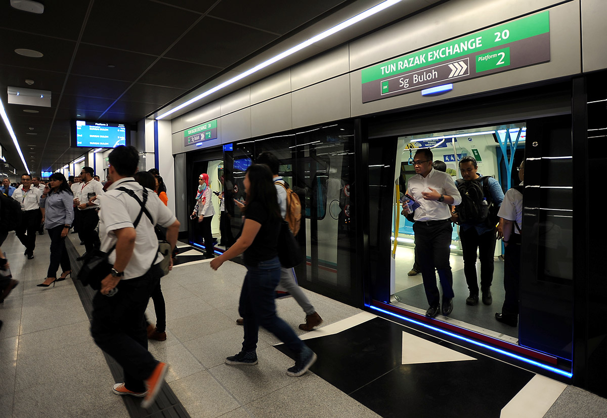 KL memiliki infrastruktur moden seperti MRT memudahkan kita bergerak dalam bandar