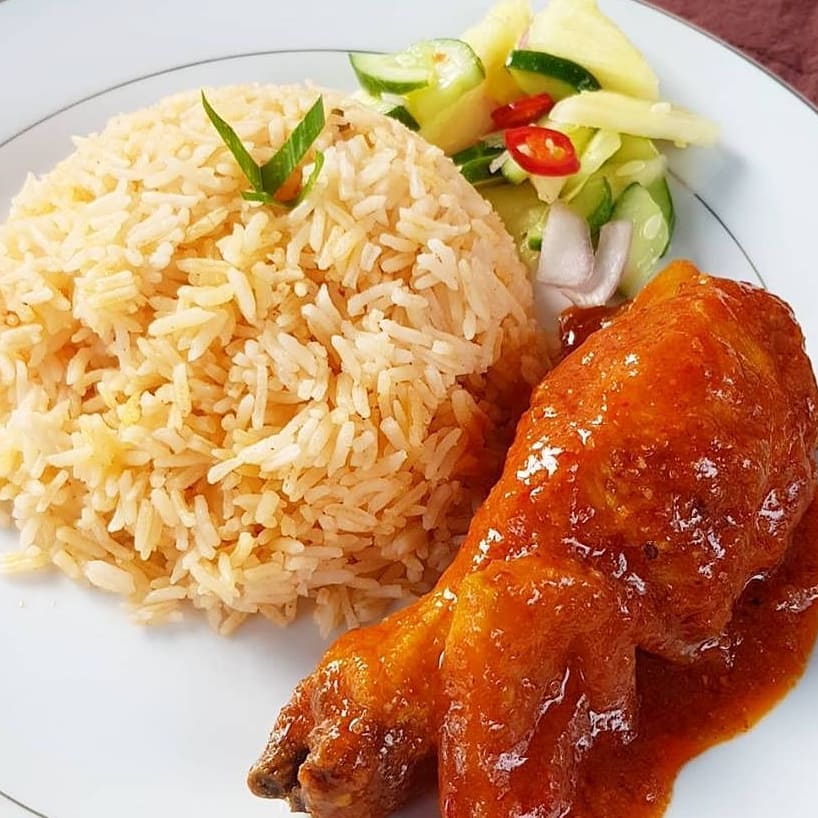 Acar jenis ini memang padan dengan nasi tomato