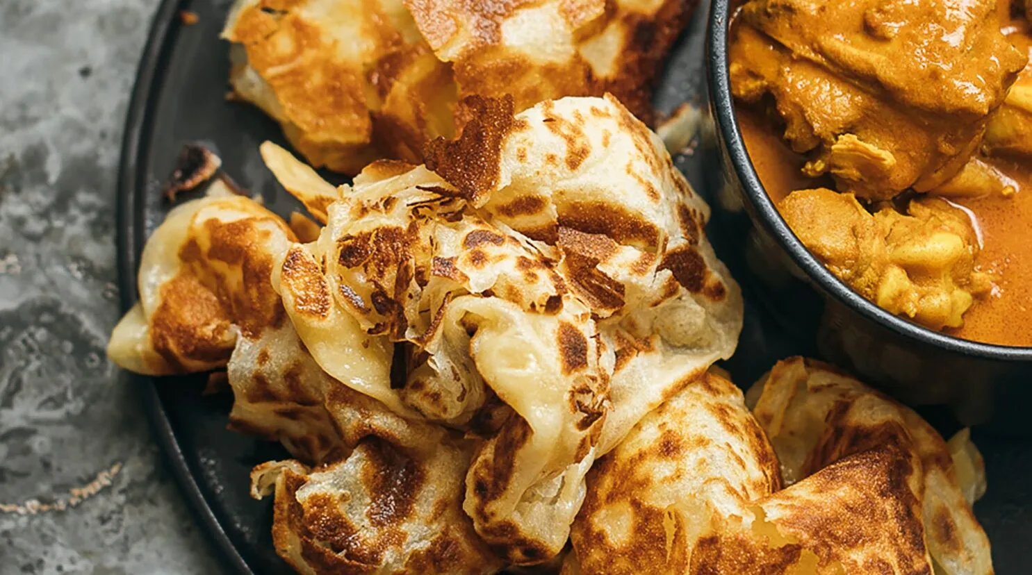 Menjadi antara makanan paling sedap dalam dunia. Roti canai kekal popular!