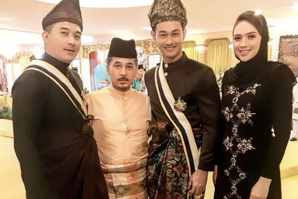 Pangkat Dato' merupakan paling popular dan selalu kita dengar dan jumpa