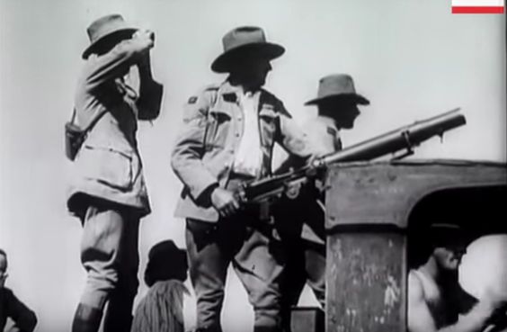Perang Emu pada tahun 1932 terdiri daripada Australia berperang dengan burung kebangsaan mereka