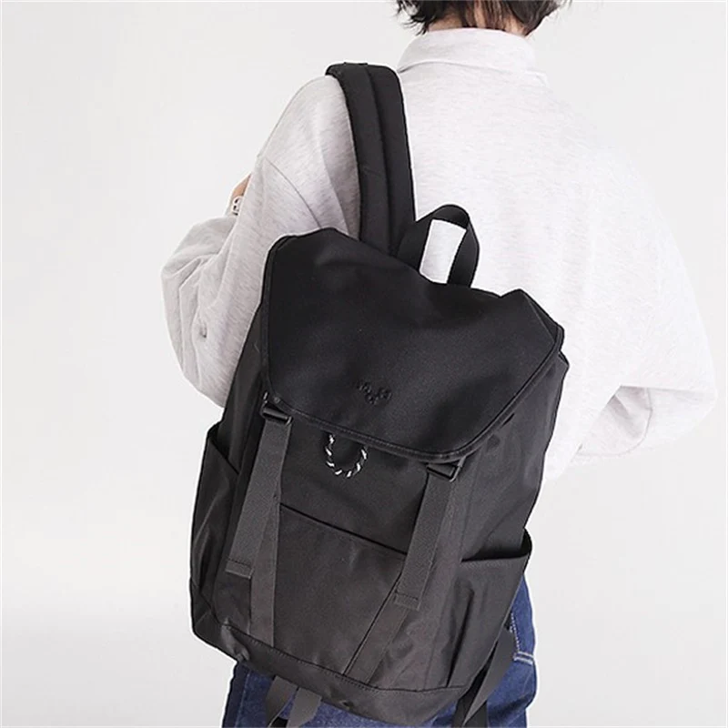 Peminat backpacks ni orangnya praktikal tau!