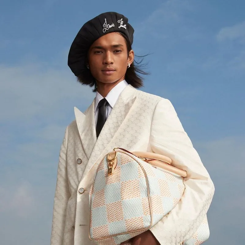 Paras rupanya membuatkannya menonjol di sebalik model lain