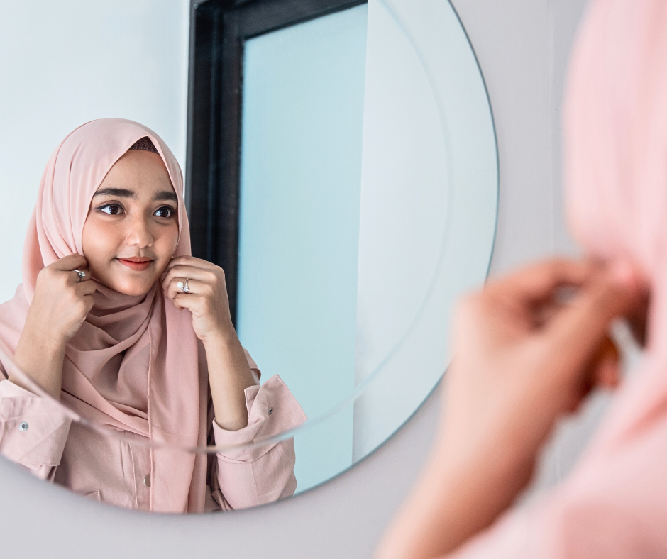 . Ia membantu mengurangkan kedutan dan mengekalkan keserian kulit, menjadikan kulit kelihatan lebih muda dan sihat