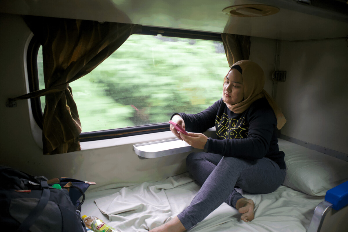 Ambil katil bawah ada tingkap lagi rasa luas dan selesa