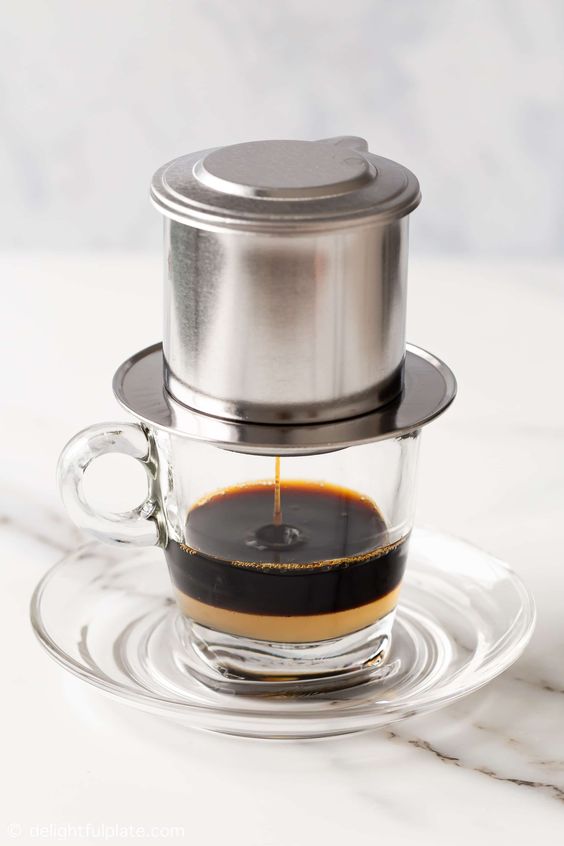 Kalau di Vietnam wajib cuba drip coffee camni