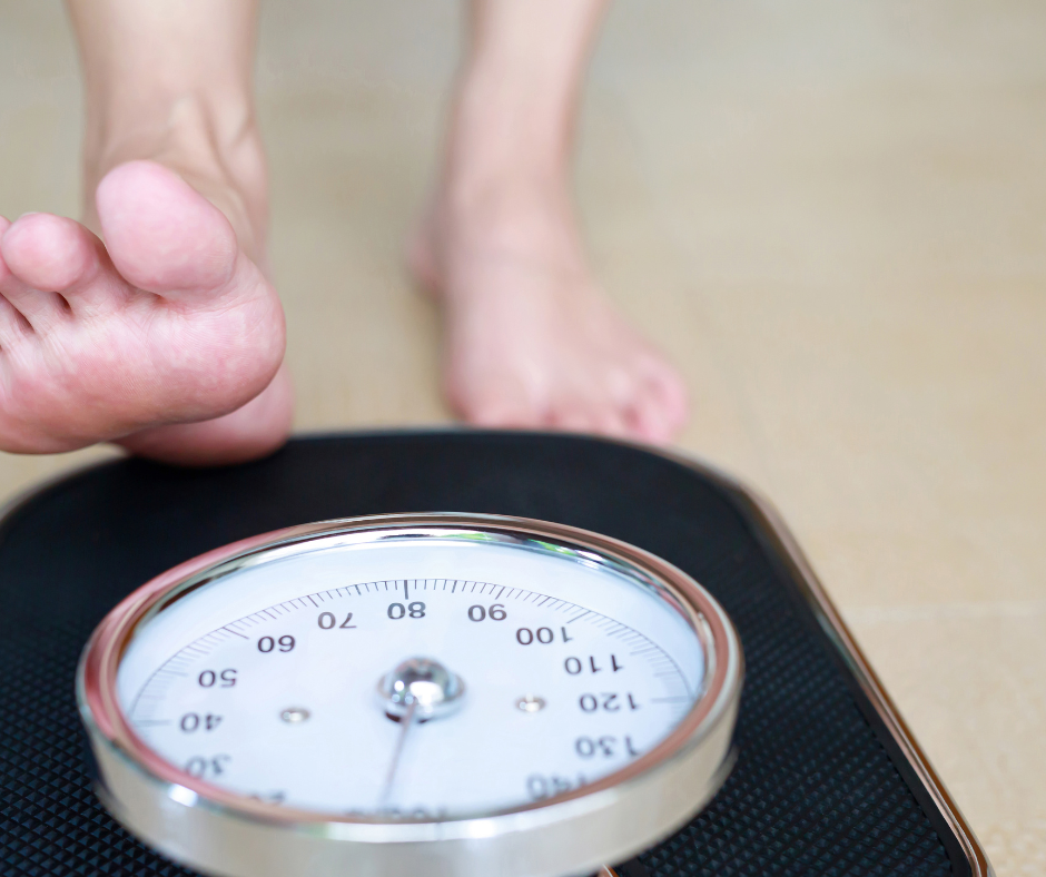 Peningkatan berat badan kerana tubuh kurang efisien dalam membakar lemak, sementara lebih banyak karbohidrat disimpan