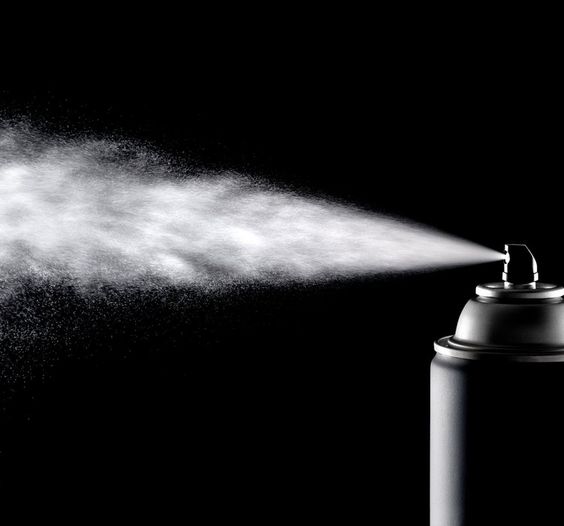 Ingat kalau ada tin aerosol jangan tinggal dalam kereta!