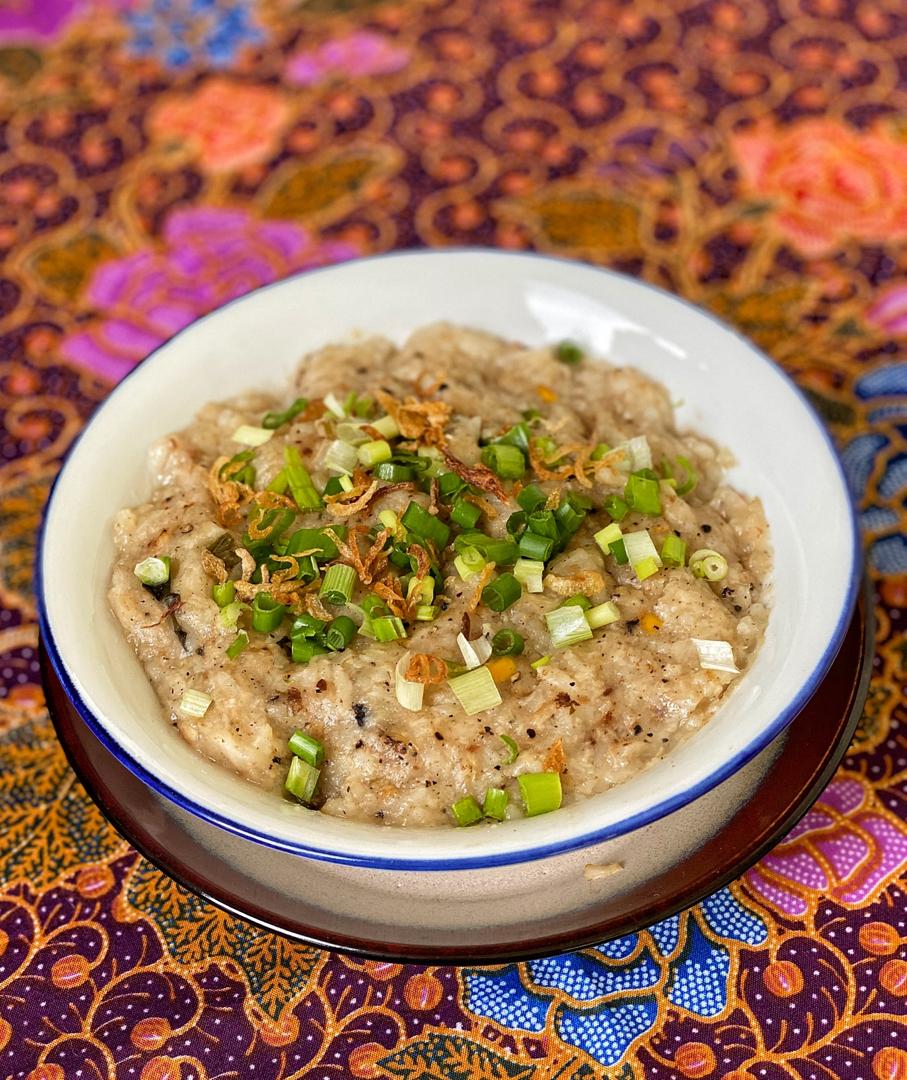 Bubur lambuk ialah simbol bulan ramadhan dan perpaduan 