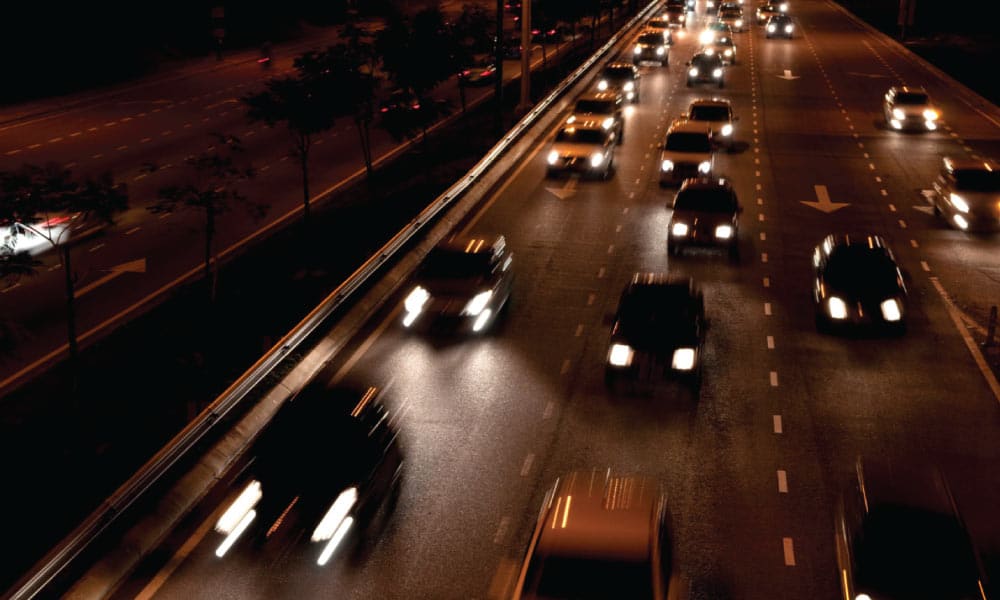 Elakkan memandu waktu lewat malam kerana sangat bahaya tau