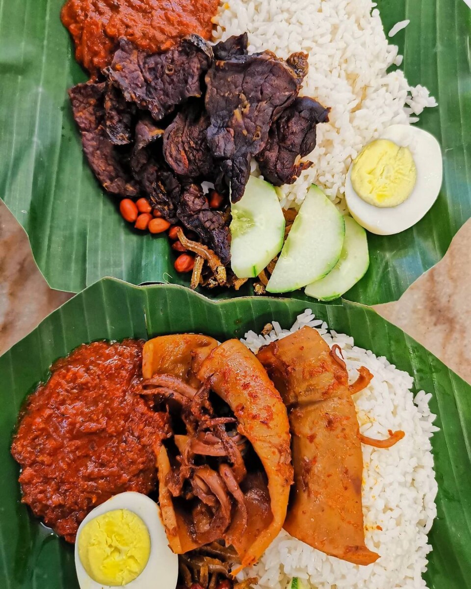 Nasi lemak panas di pagi hari pasti dapat berikan kita kegembiraan