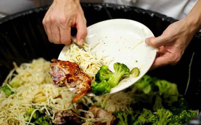 Elak melakukan pembaziran tahun ini