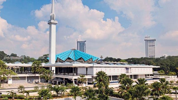 Masjid akan jadi rumah utama pada bulan mulia nanti