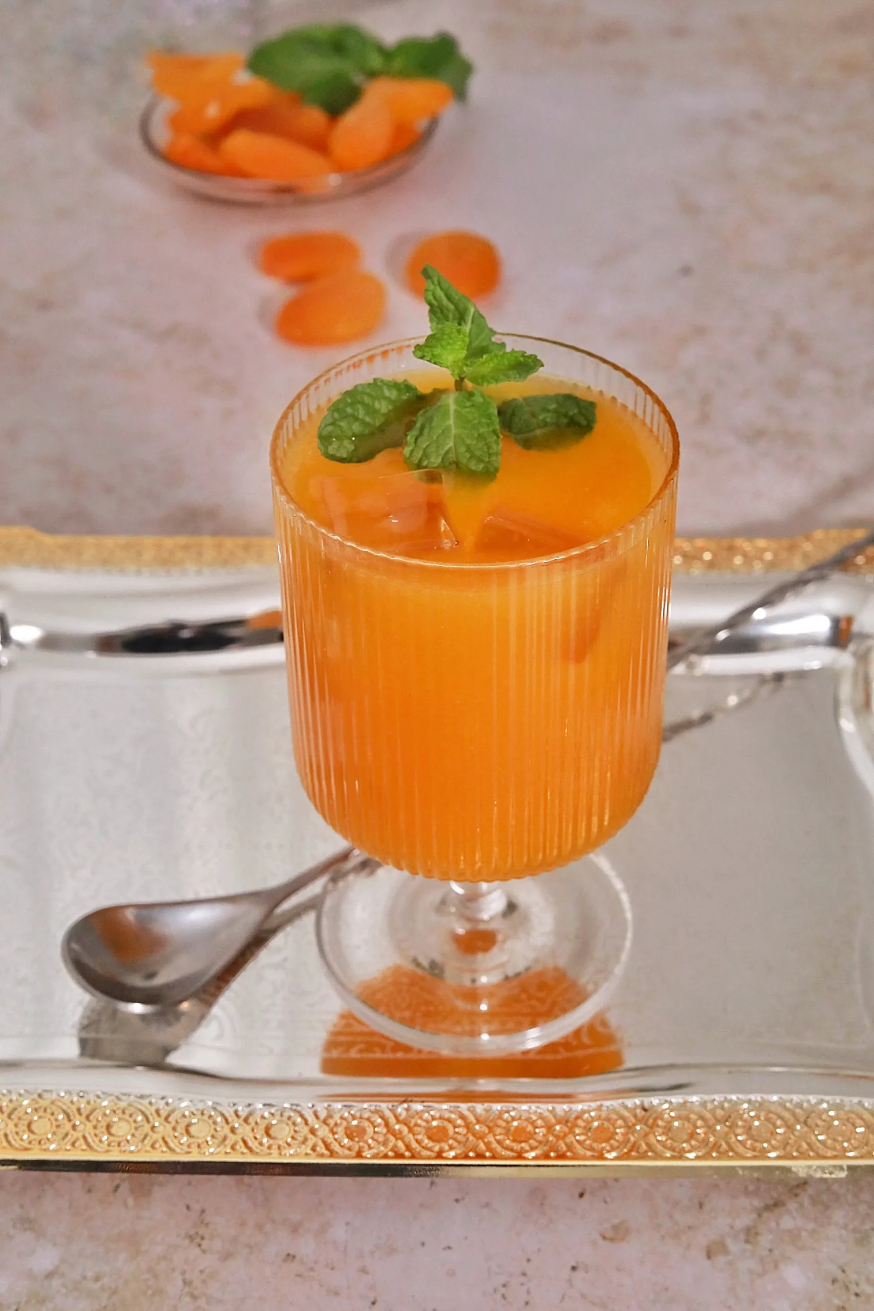 Nampa segar betul minuman Qamaar al Deen ini