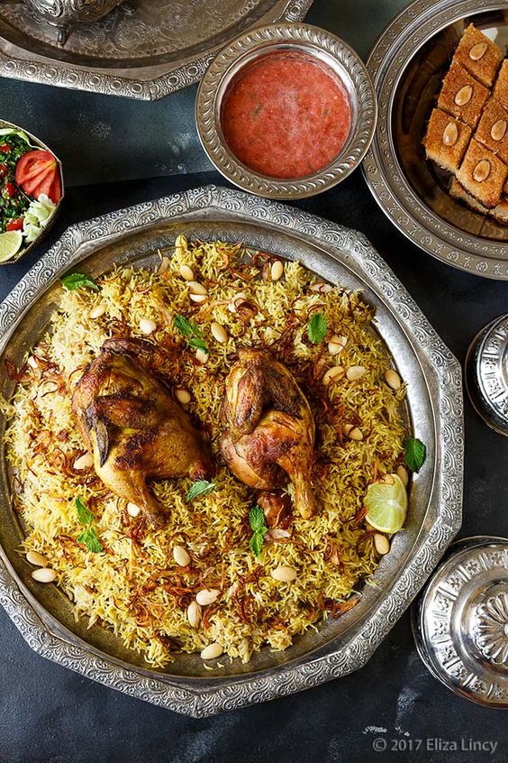 Nasi briyani bukan sahaja popular di timur tengah, di negara kita pun
