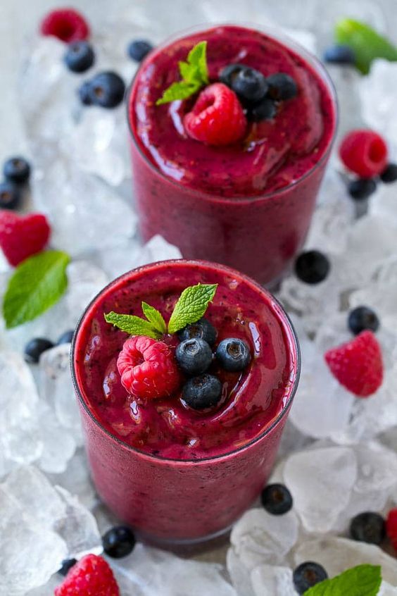 Buah beri selalunya dijadikan ice blended atau pencuci mulut yang menyegarkan