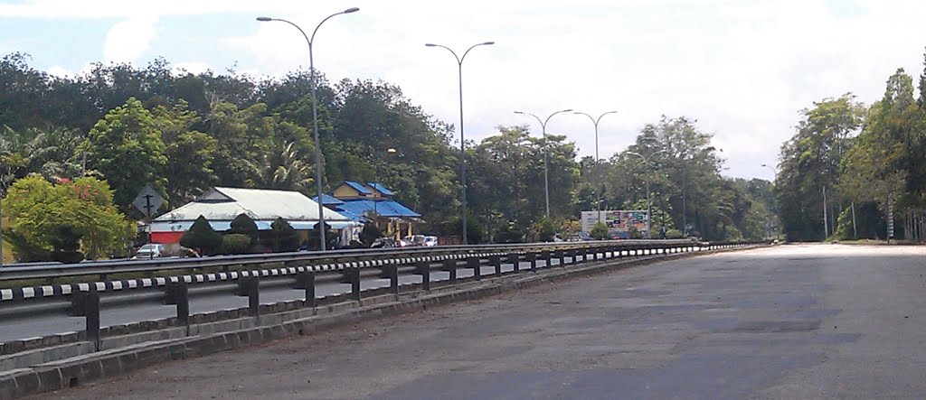 Ini rupa lebuhraya pertama di Malaysia