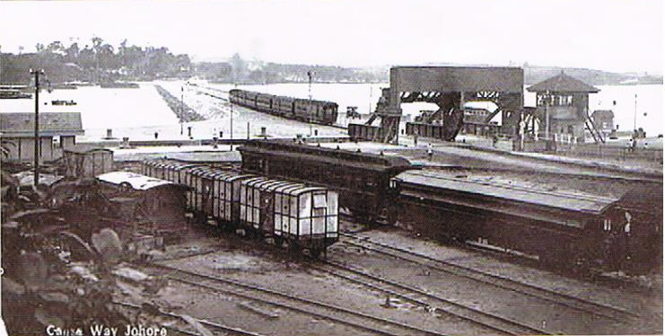 Landasan keretapi api pertama memudahkan bijih timah dieskport keluar