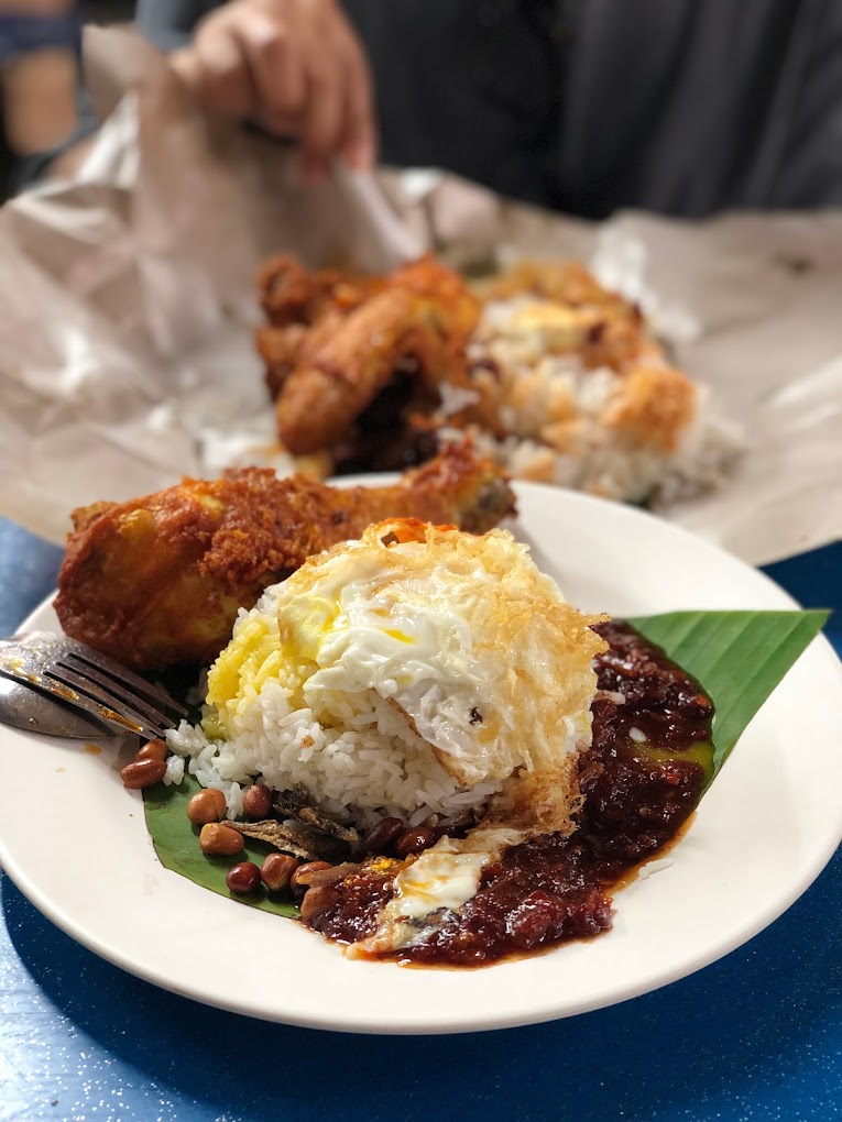 Hidangan simple macamni sangat memuaskan bila dihidang panas dan sedap!