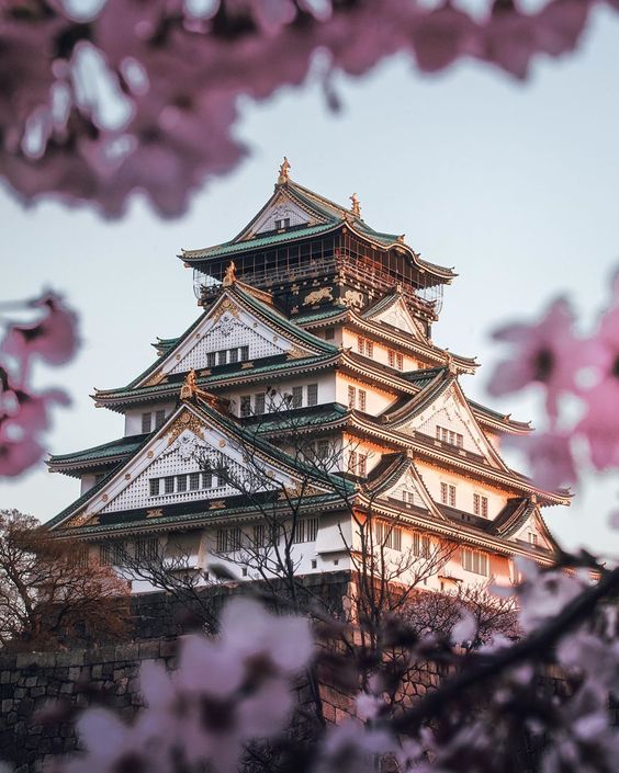 Dibina oleh Toyotomi Hideyoshi kekal megah menjadi antara istana terkenal di Jepun