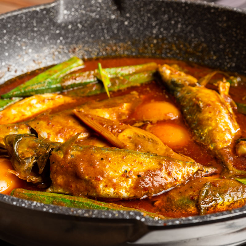 Asam Pedas menggabungkan dua perisa berbeza ialah contoh terbaik rasa masam