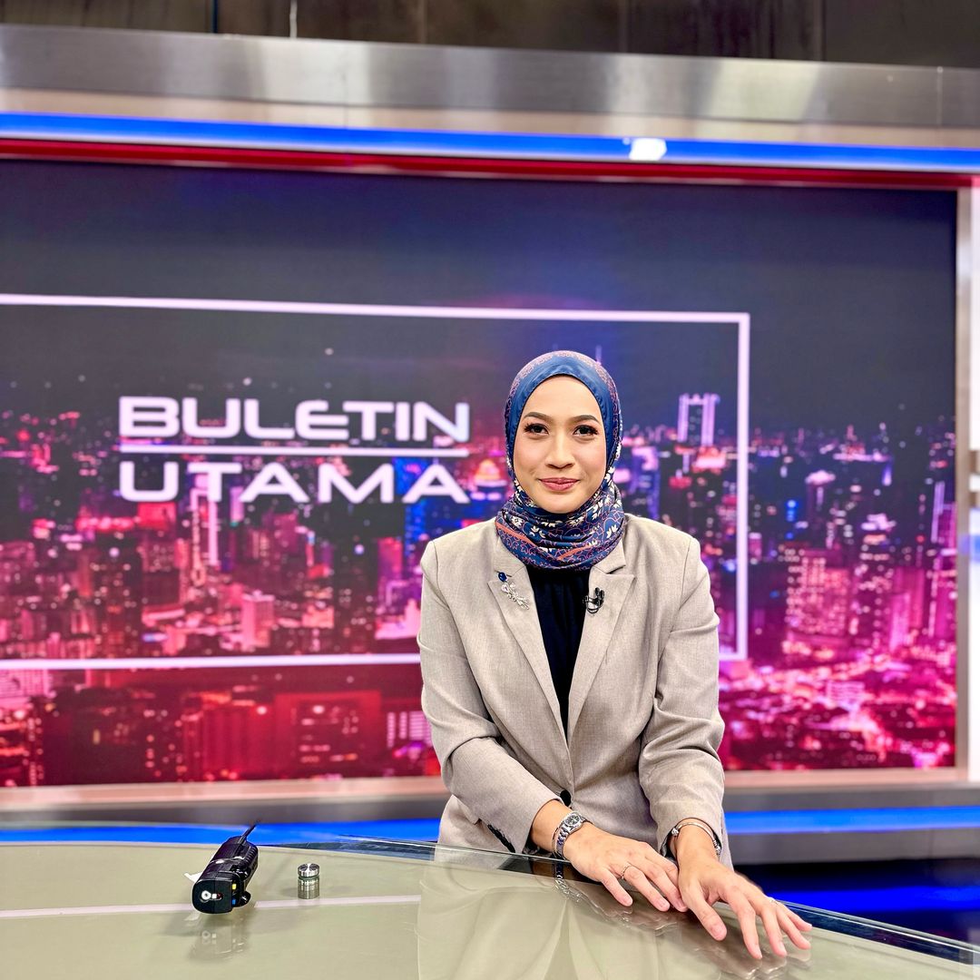 Ezreena Amir Hamzah berkongsi realiti pembaca berita