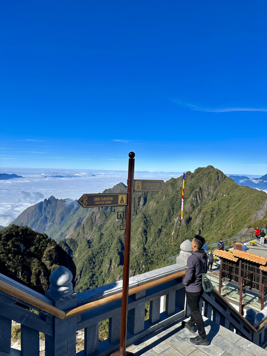 Menarik kan? Cukup bulan masuk gaji beli tiket terus