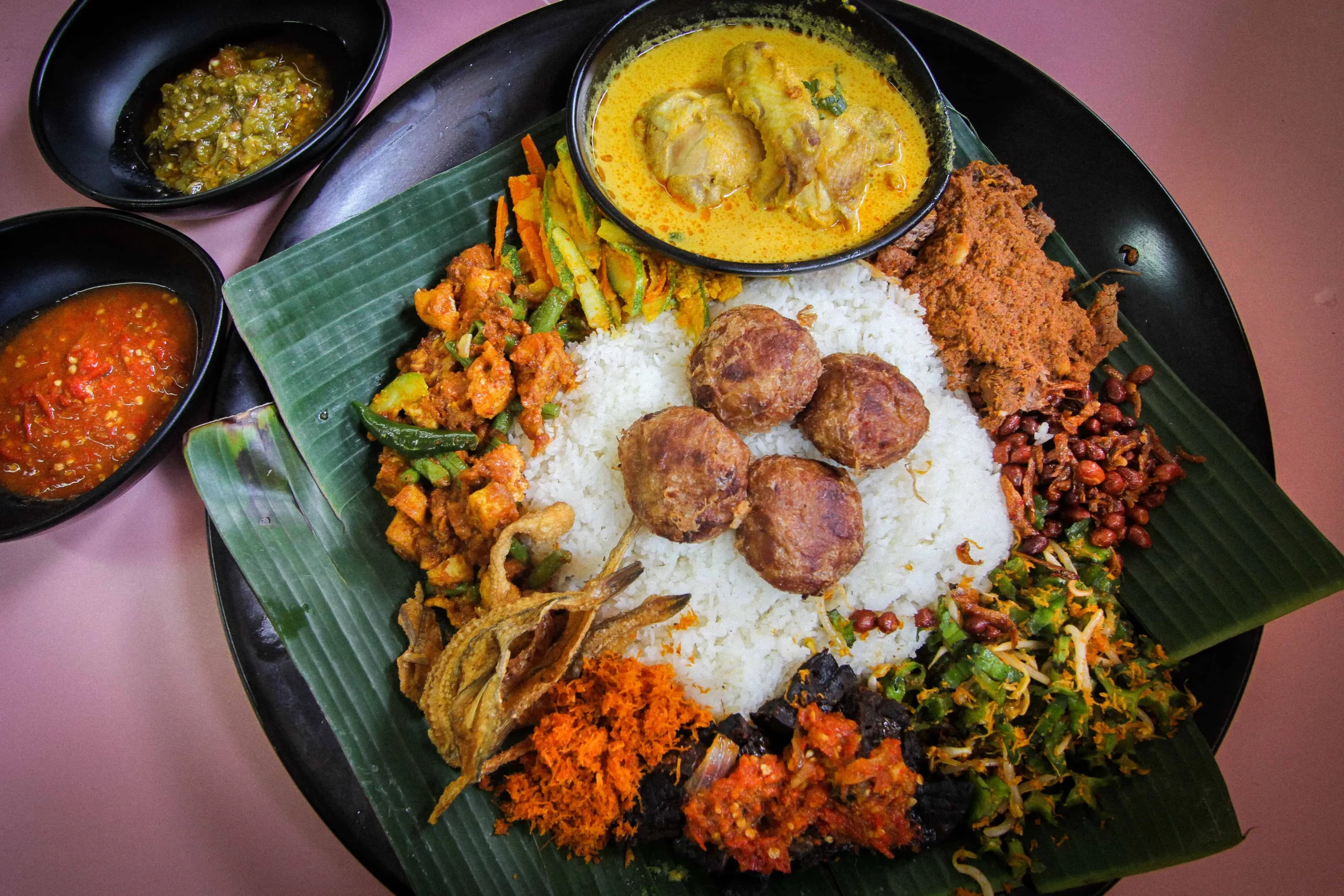 Bukan sekadar makanan, ia melambangkan budaya tradisional orang Jawa