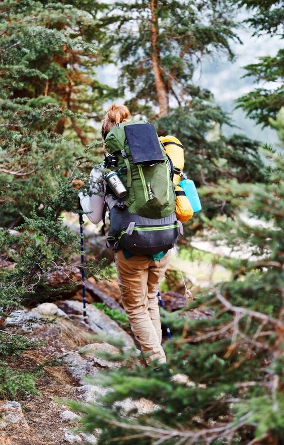 Gaya hidup backpacking bukan untuk semua orang tetapi sangat menyeronokkan!