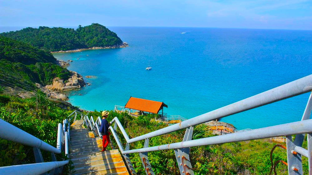 Perhentian ada 2 bahagian, besar dan kecil