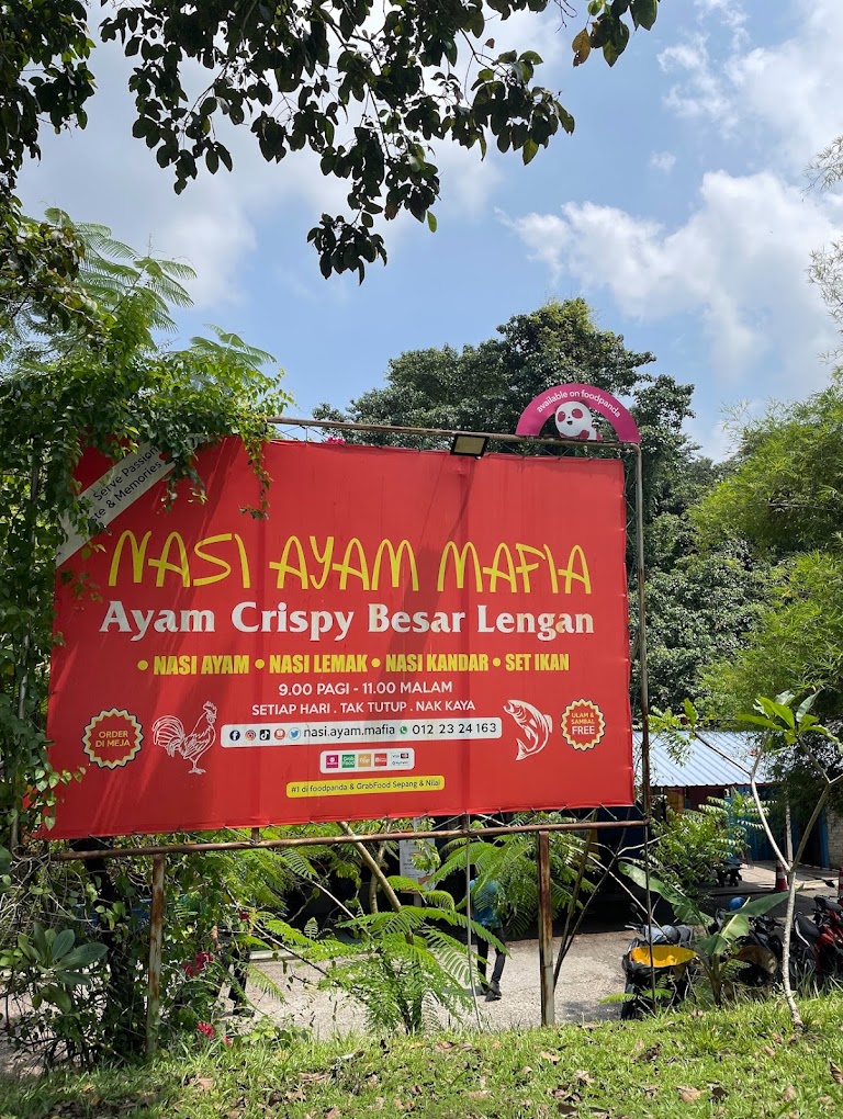 Daripada mengusahakan gerai goreng pisang, kini menjadi pemilik restoran di Sepang