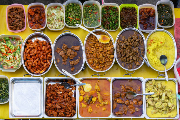 Makanan berminyak boleh menyebabkan perut kembung, tak selesa nanti