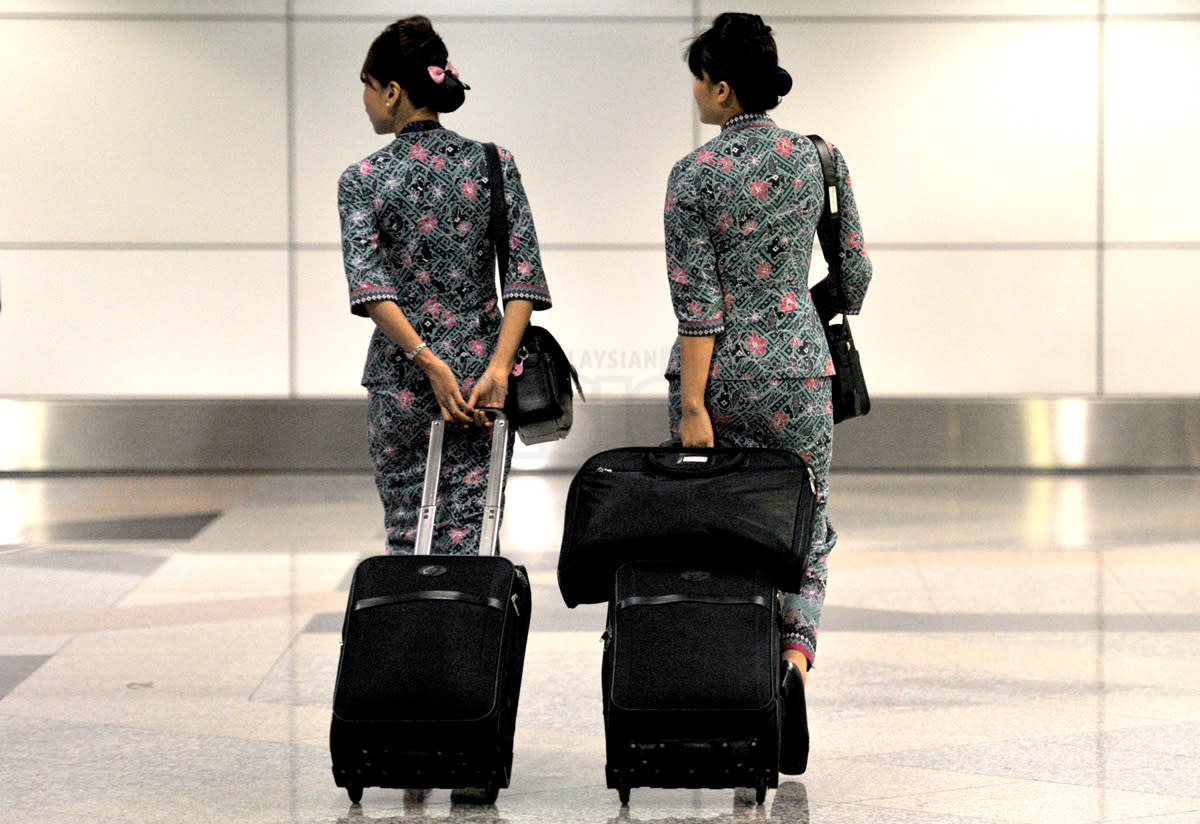 Kabin krew kongsi life hack sangat berguna semasa naik kapal terbang