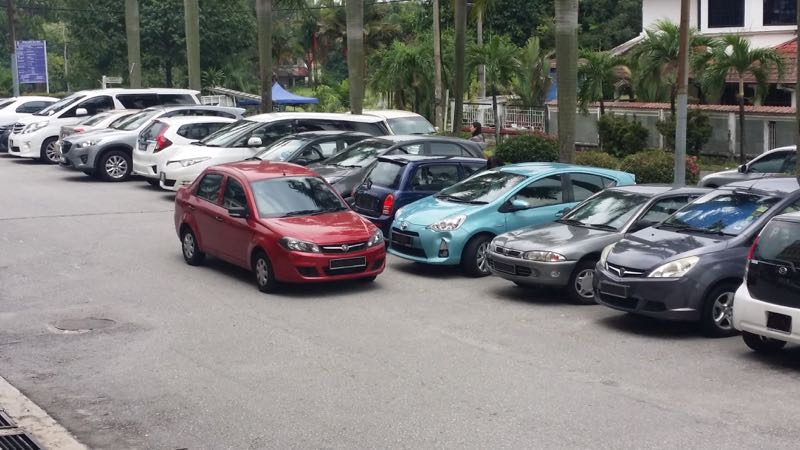 SItuasi yang sangat kerap kita lihat setiap hari betul kan