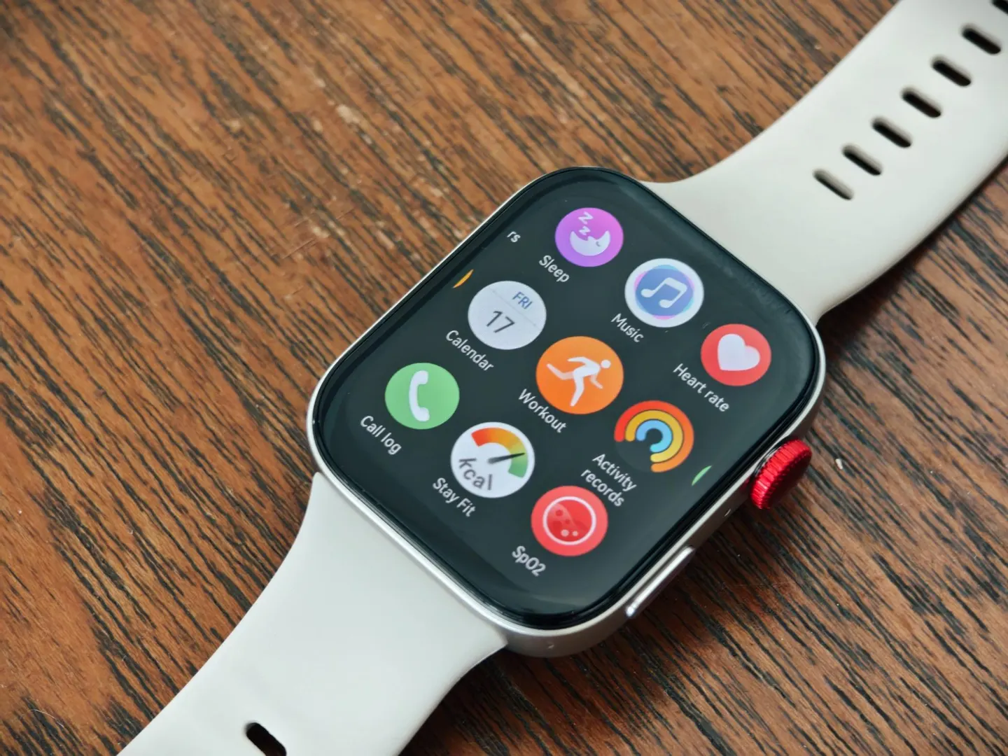 Mempunyai reka bentuk sungguh kemas, moden dan sleek