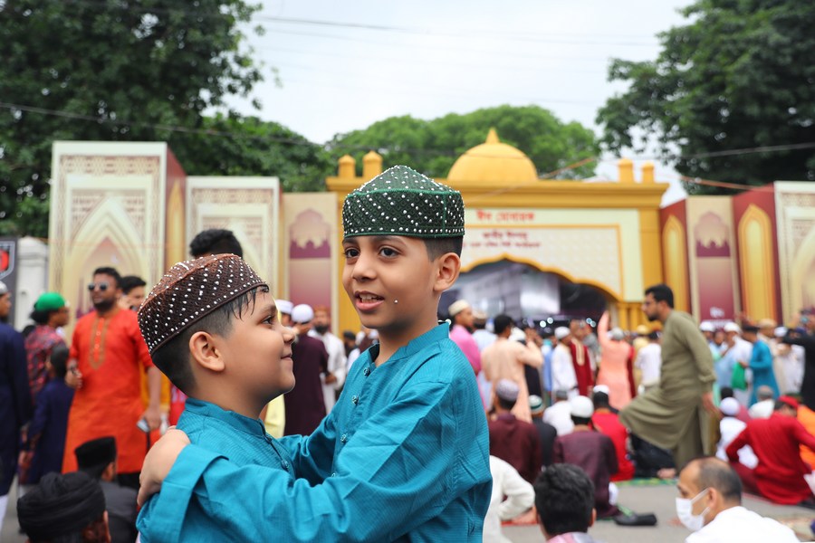 Oleh kerana majoriti Islam, Bangladesh menyambut Hari Raya