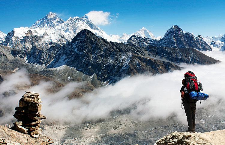 Nepal menawarkan permandangan gunung Everast